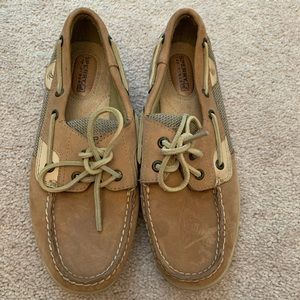 Sperrys for women